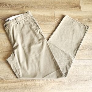 Men's Dockers D2 Khakis, Dress Pants, Chinos Straight Leg Business Casual Pants